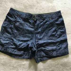 Light weight denim shorts